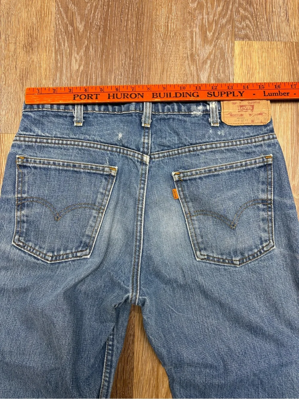 Levi's Straight-Leg Men's Jeans in Washed Blue